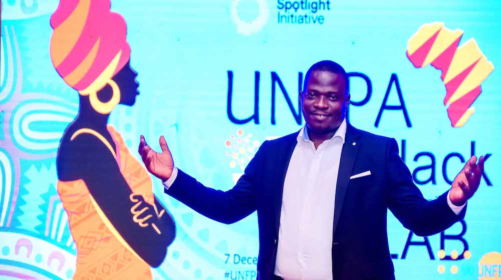 Ugandan finalist Joseph Mulabbi pitches his new mobile app to fight female genital mutilation at the UNFPA FGM HackLab.