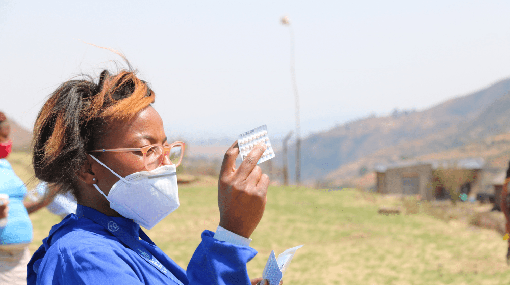 Village health worker 'Mautloanang Mokone provides women with refills for their contraceptives. © UNFPA Lesotho / Violet Maraisane