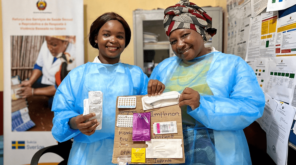 Margarida Agida and Selma Severino, maternal and child health nurses from Lichinga Medical Centre in Niassa.