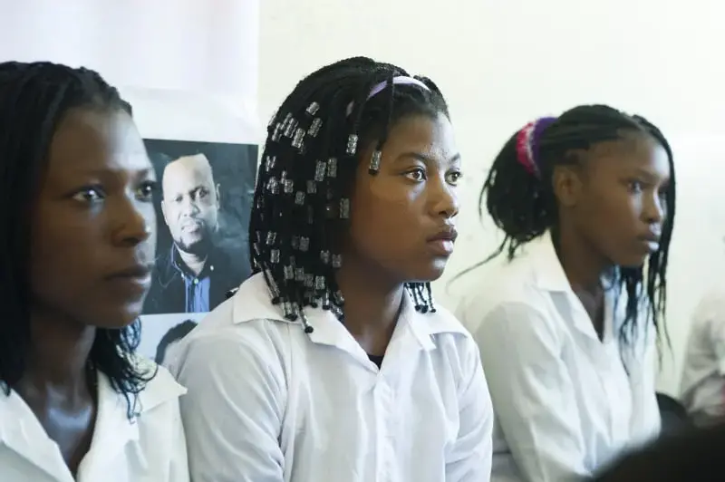 Preventing child marriage in Mozambique