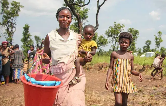 Solar power brings light to Congolese refugees in Angola